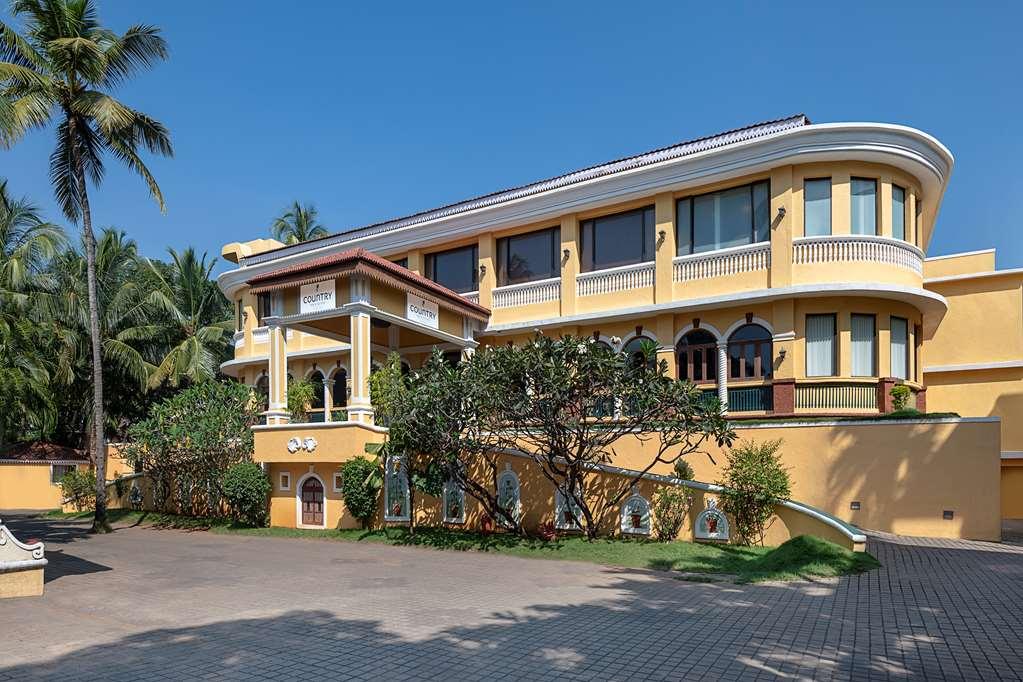 Country Inn & Suites By Radisson, Goa Кандолим Экстерьер фото